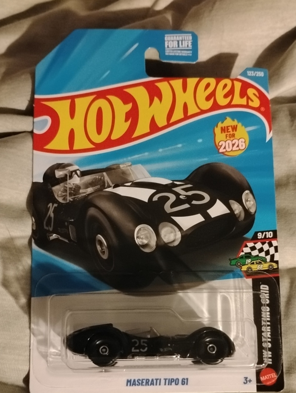 Mattel Hot Wheels Maserati Tipo 61 Black and White Race Car